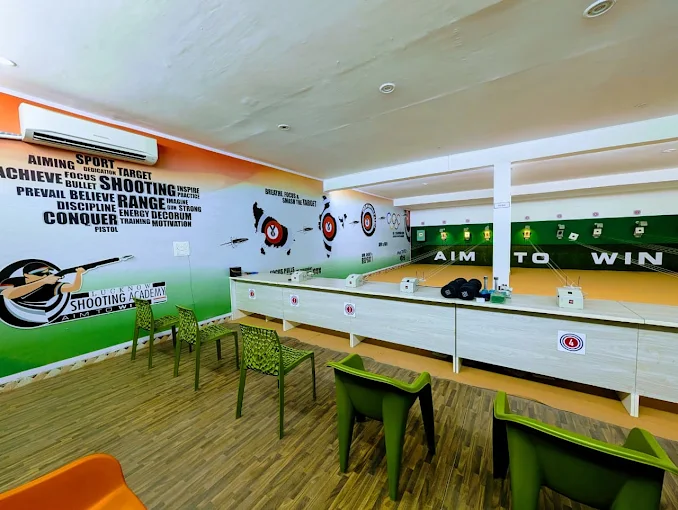 Parent viewing and briefing lounge at the academy